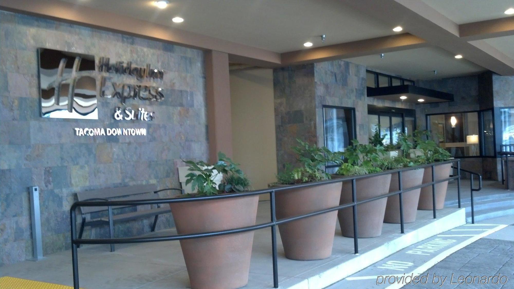 Hilton Garden Inn Tacoma Downtown Esterno foto